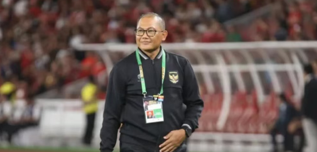 开云在线-居然敢袭击马宁？印尼领队被禁赛20场罚款13万，没有规矩不成方圆